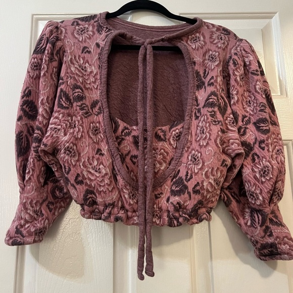 Free People Pink Floral Cropped Top Open Back No Ordinary Floral Puff Sleeve M - Picture 4 of 5